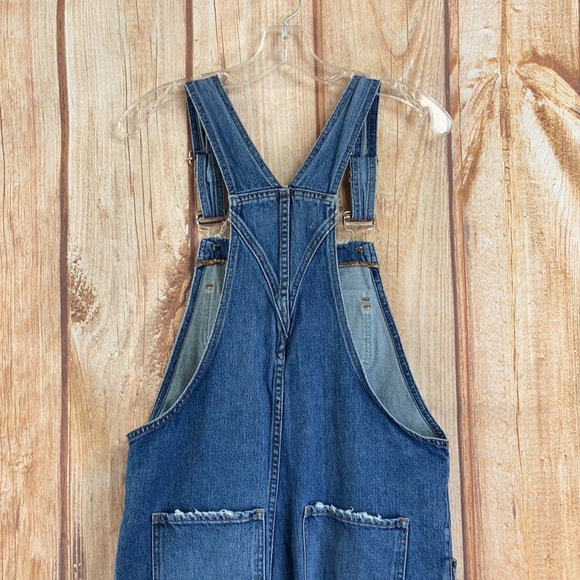 ☮️Reformation BENJI DISTRESSED Denim Overall in Celtic Size 6 - Picture 10 of 16